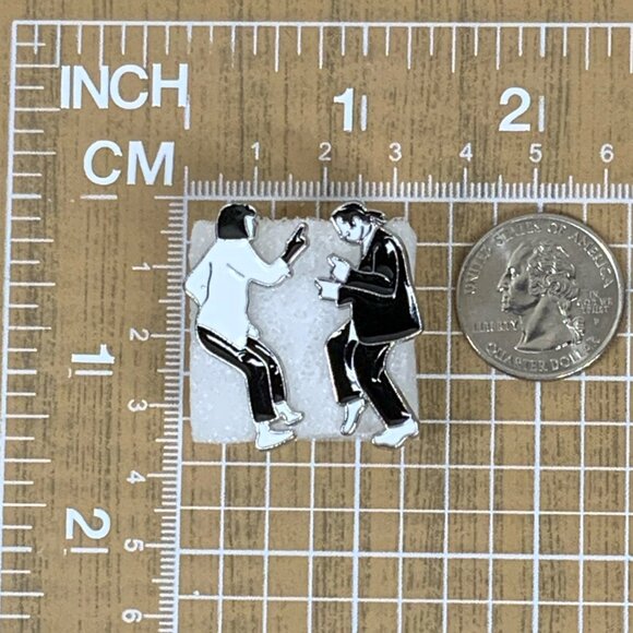 Pulp Fiction Mia Vincent Dance Pin Brooch Set of 2 Twist Movies Fun Black White - Picture 3 of 7